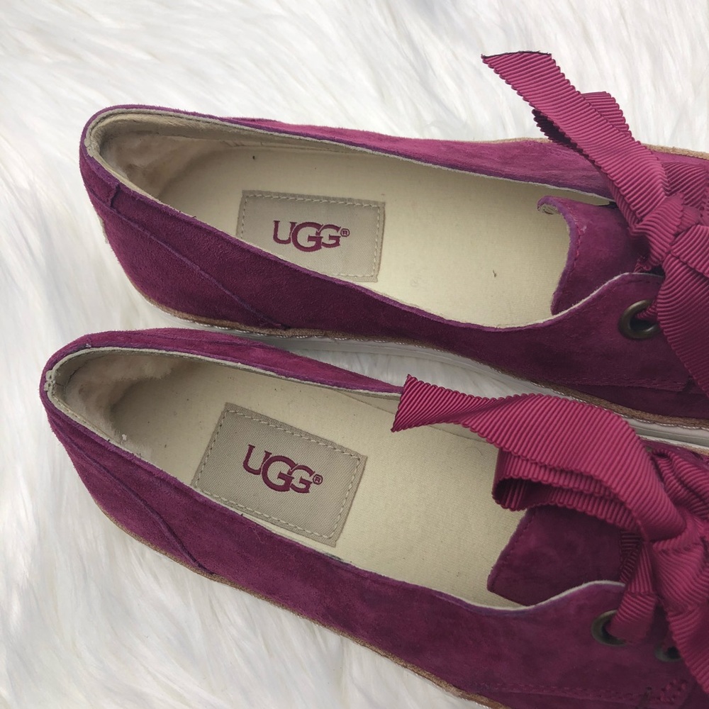 New Ugg Suede Fuchsia Lace Up Carilyn Flats - Picture 2 of 4